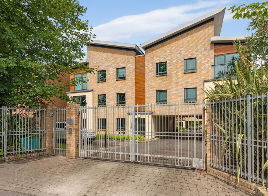 A1 Apt The Limes, 216a Belmont Road, Belfast, BT4 2AT photo