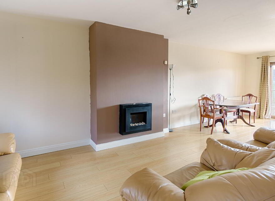 9 Silverwood Green, Lurgan, Craigavon, BT66 6SS