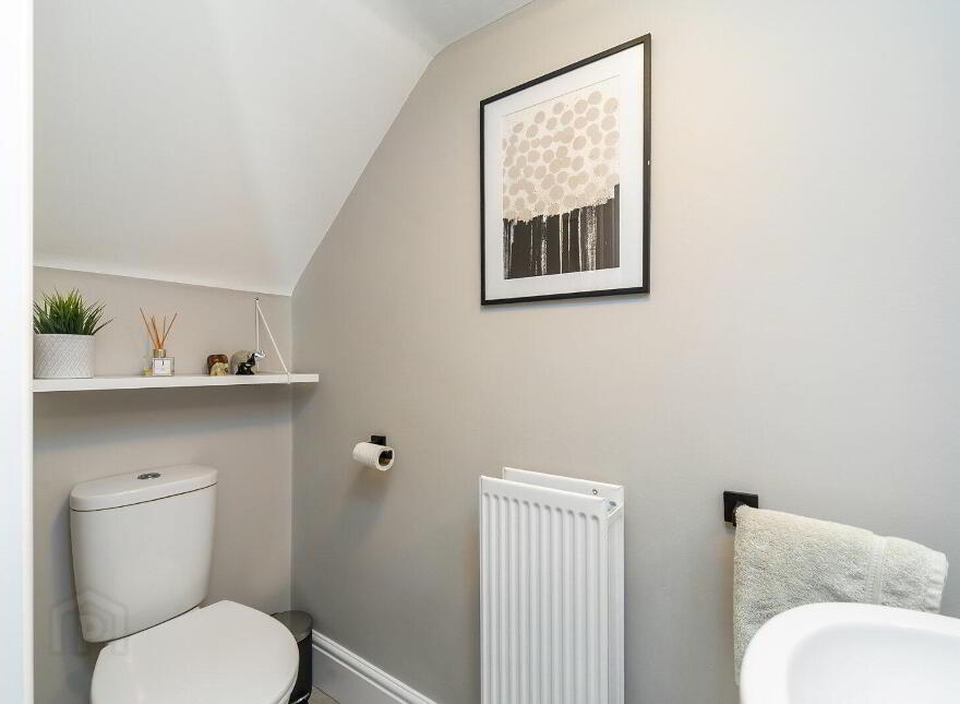 8 Blaris Drive, Lisburn, BT27 5FT