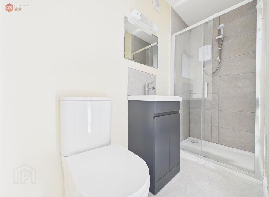 31 Oakland Avenue, Portrush, BT56 8JP