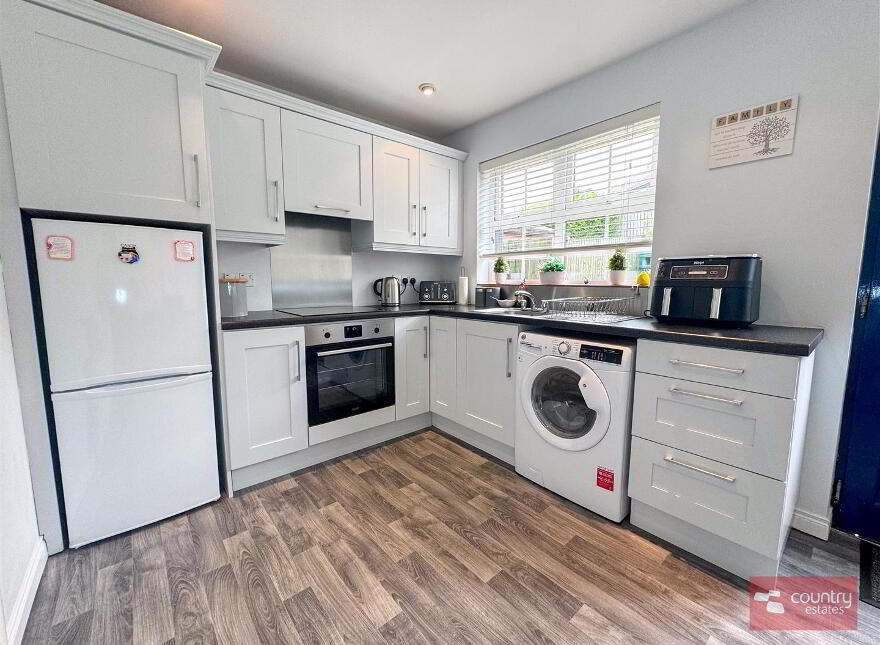 69 Henryville Manor, Ballyclare, BT39 9FP