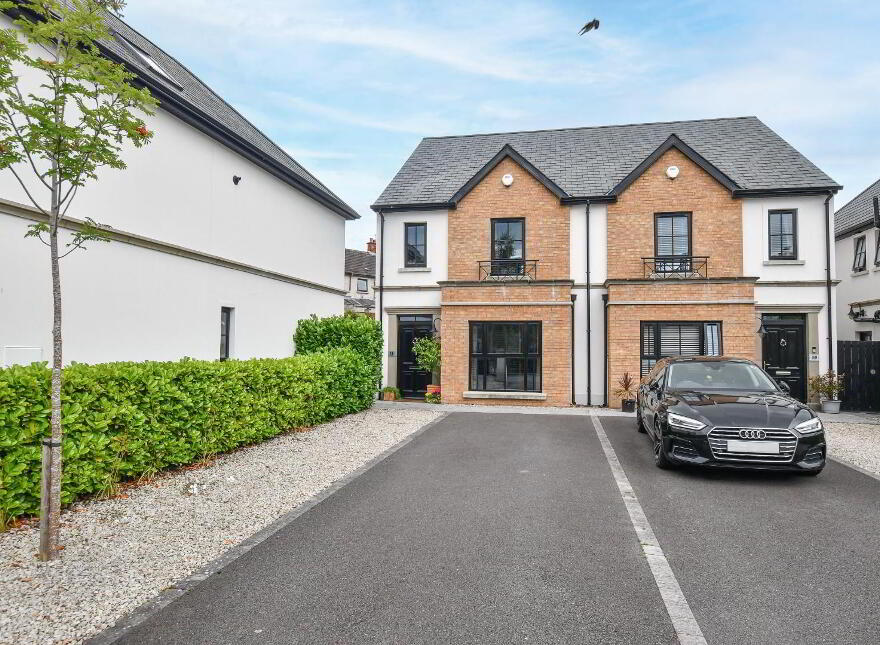 11 Mill Place, The Mill Village, Comber, Newtownards, BT23 5ZL photo