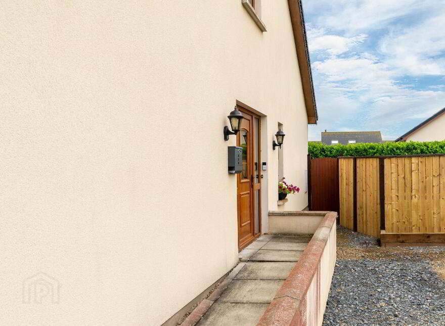6 Castle Meadow Link, Cloughey, Newtownards, BT22 1RU