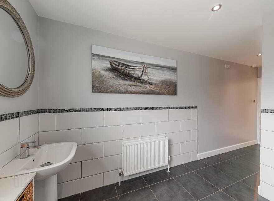 6 Castle Meadow Link, Cloughey, Newtownards, BT22 1RU