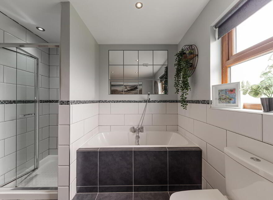 6 Castle Meadow Link, Cloughey, Newtownards, BT22 1RU