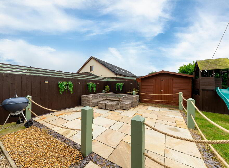 6 Castle Meadow Link, Cloughey, Newtownards, BT22 1RU