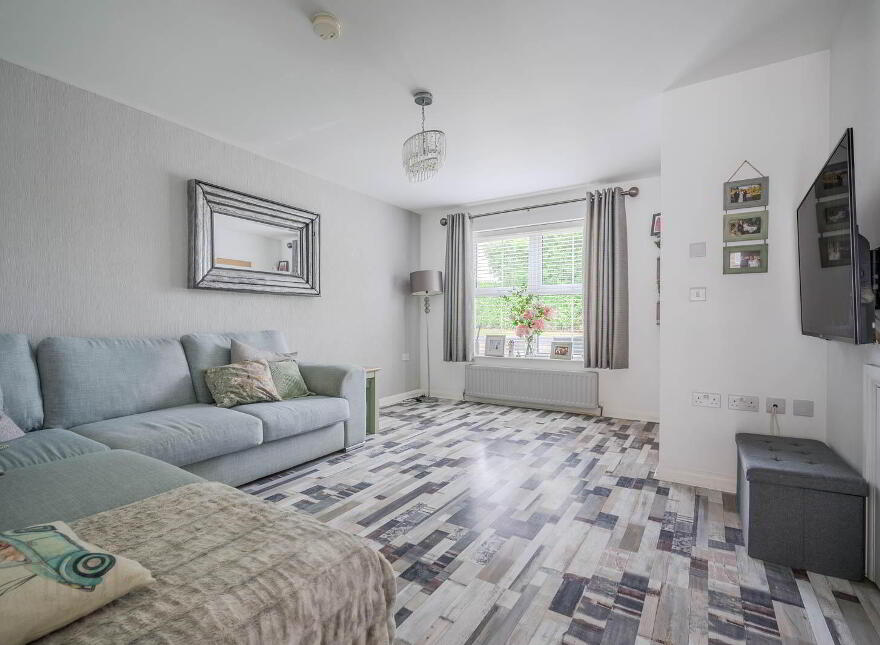 112 Regency Park, Newtownards, BT23 8ZG
