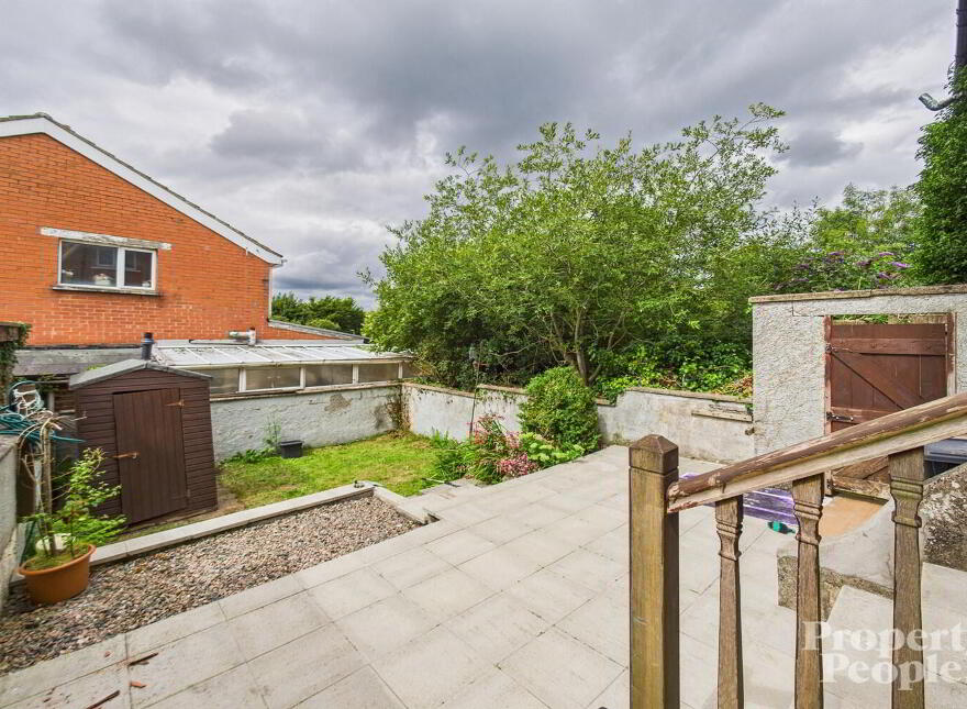 28 Woodbreda Park, Belfast, BT8 7HY