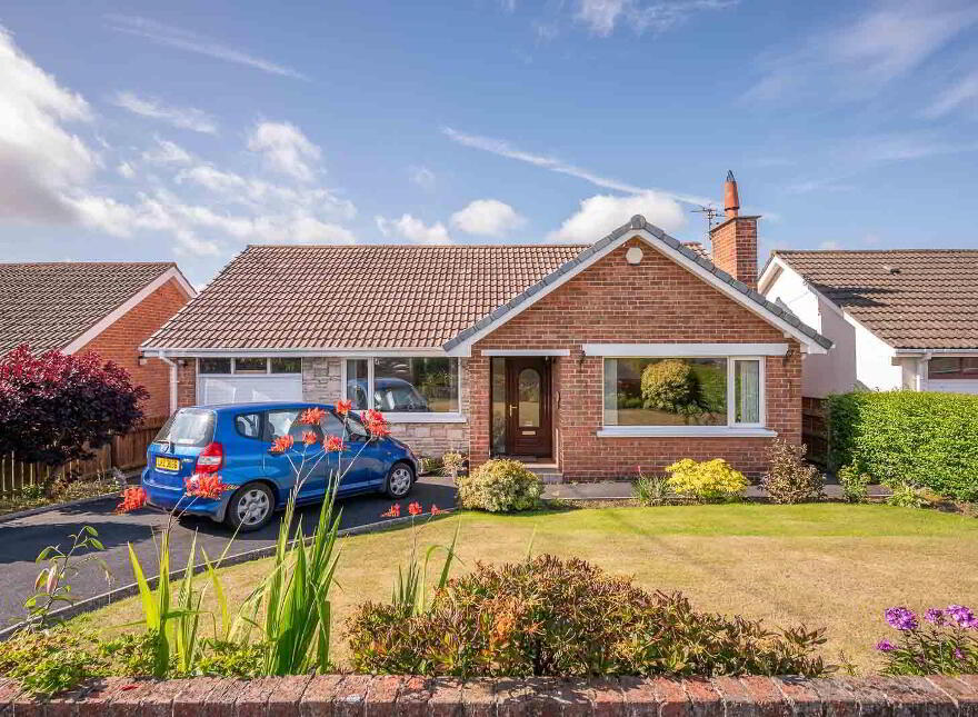 16 Ashford Avenue, Bangor, BT19 6DB photo
