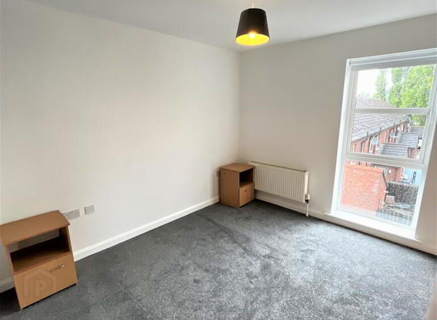Apt 5, 18 Lewis Mews, Sydenham, Belfast, BT4 1FY