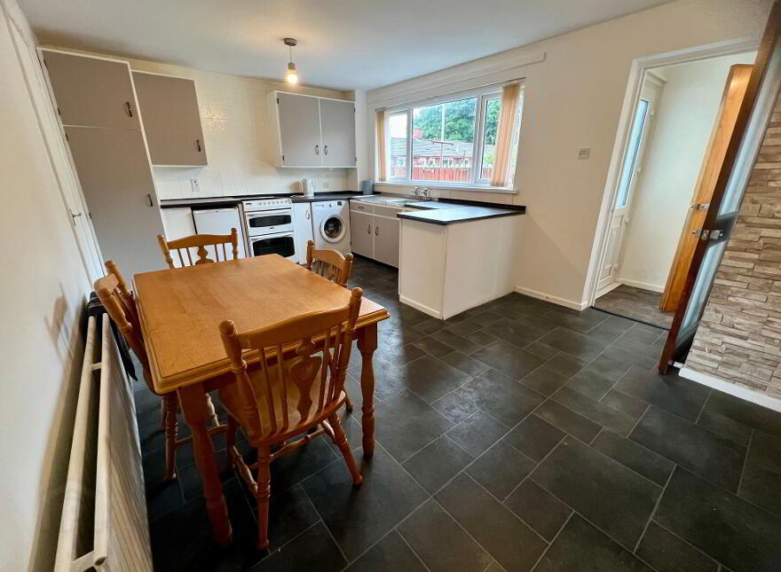 13 Burrenview Court, Newcastle, BT33 0JG