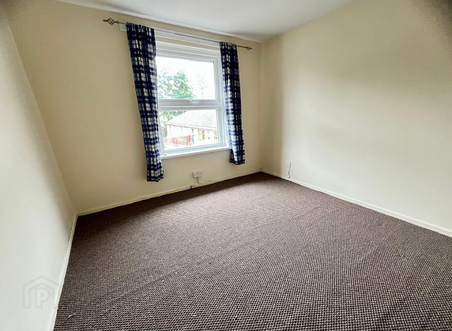 13 Burrenview Court, Newcastle, BT33 0JG
