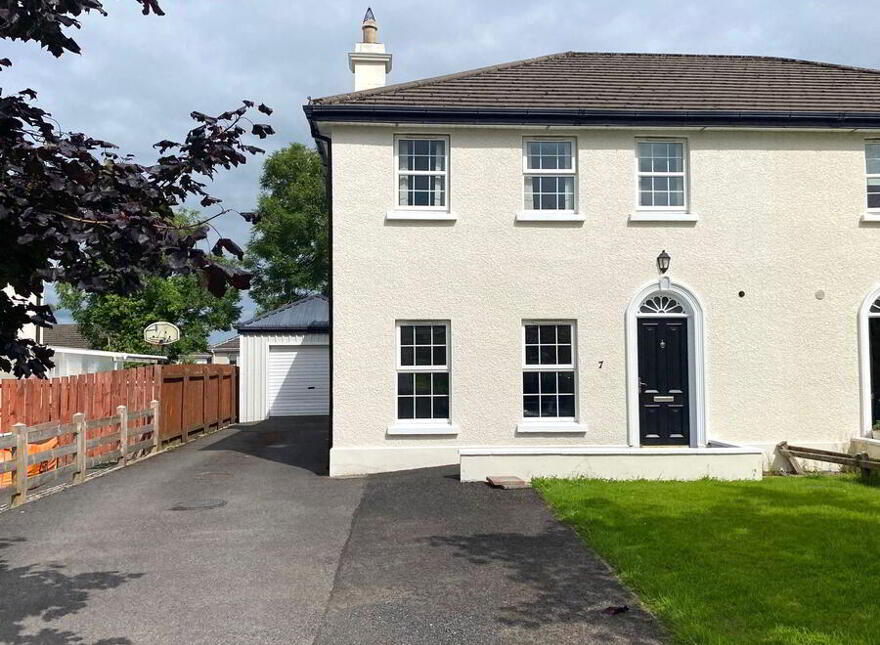 No 7 The Park, Blue Cedars, Ballybofey, F93E7N1 photo