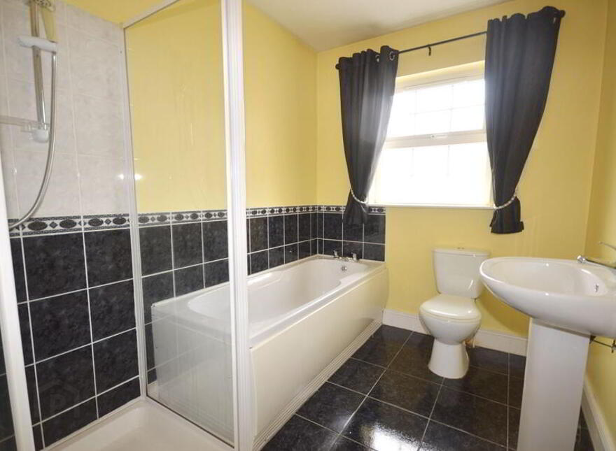 No 7 The Park, Blue Cedars, Ballybofey, F93E7N1