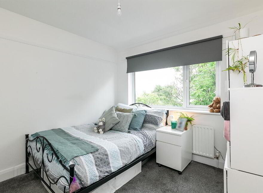 2 Ashley Drive, Bangor, BT20 5RH