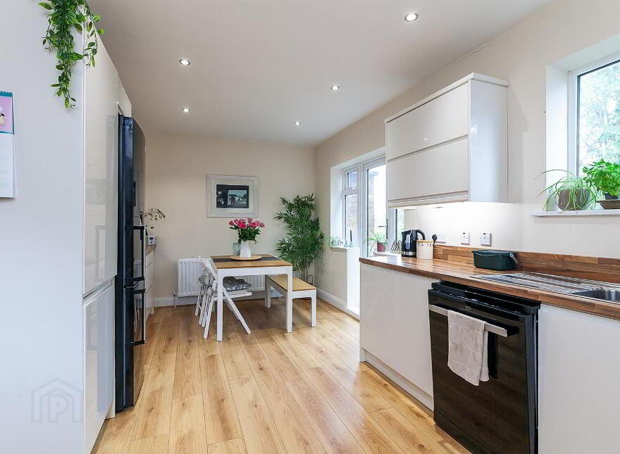 2 Ashley Drive, Bangor, BT20 5RH