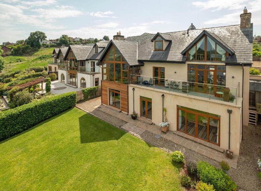 4 Old Rossorry Drive, Enniskillen, BT74 7NQ
