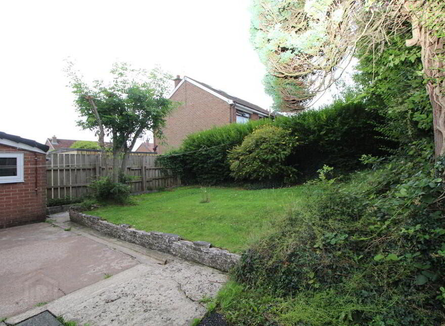 32 Elmfield Crescent, Newtownabbey, BT36 6EB