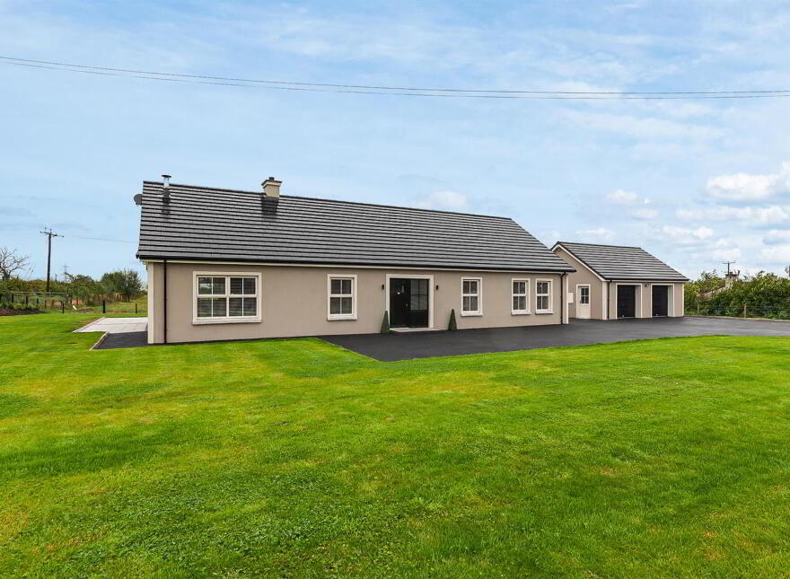 5 Ballyhill Road, Nutts Corner, Crumlin, BT29 4TN photo