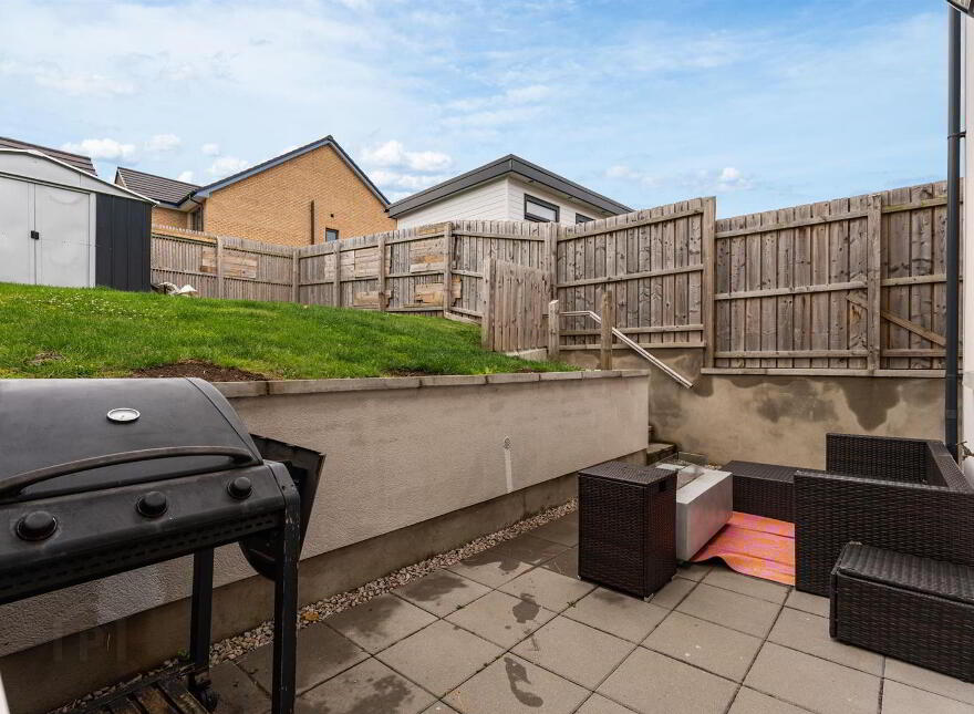 19 Crawfords Farm Grove, Bangor, BT19 1PL