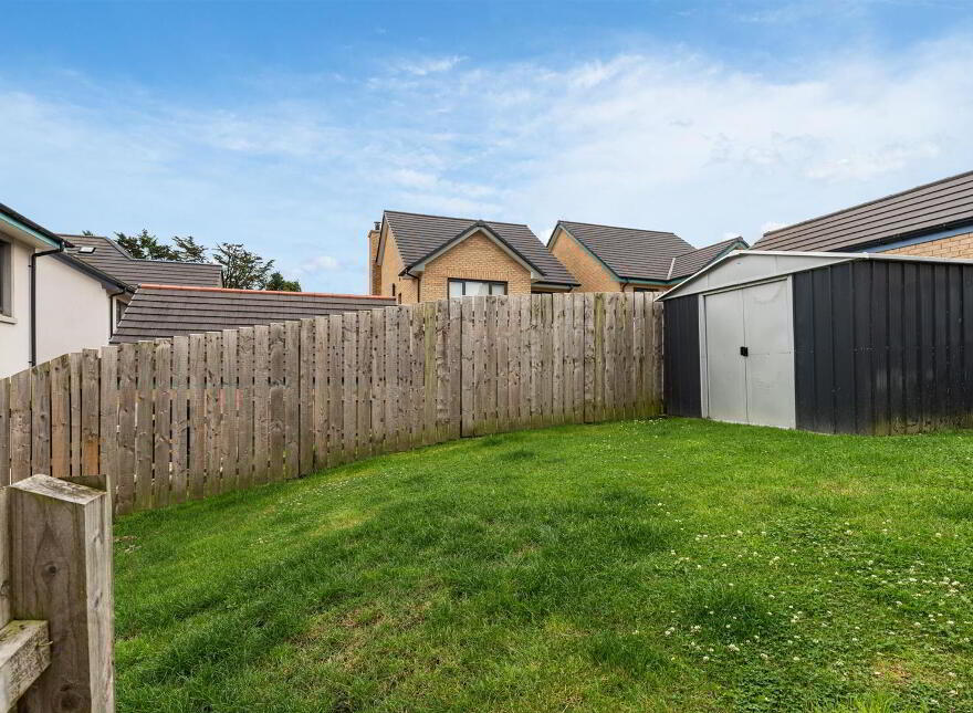 19 Crawfords Farm Grove, Bangor, BT19 1PL