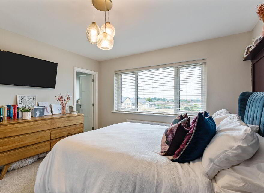 19 Crawfords Farm Grove, Bangor, BT19 1PL