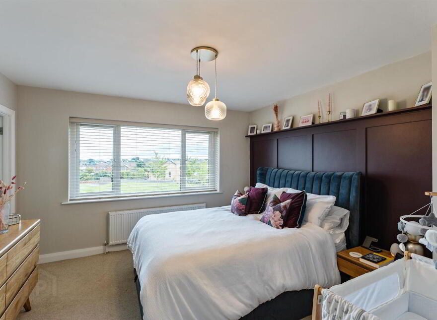 19 Crawfords Farm Grove, Bangor, BT19 1PL