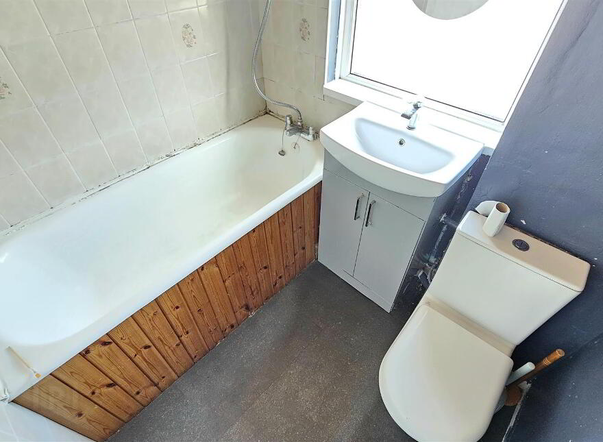 107 Castlemara Drive, Carrickfergus, BT38 7RD