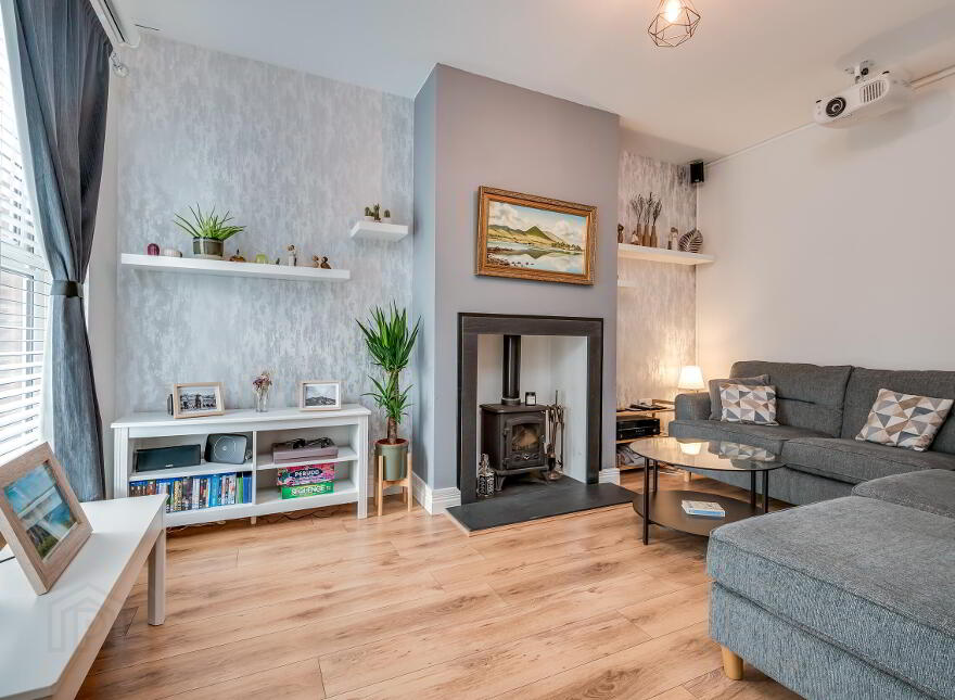 15 Blackrock Commons, Newtownabbey, BT36 4AE
