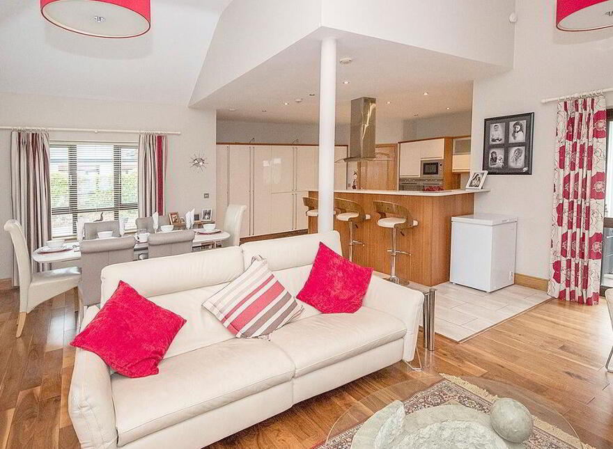 Maple Lodge, Powerstown, Clonmel, Tipperary