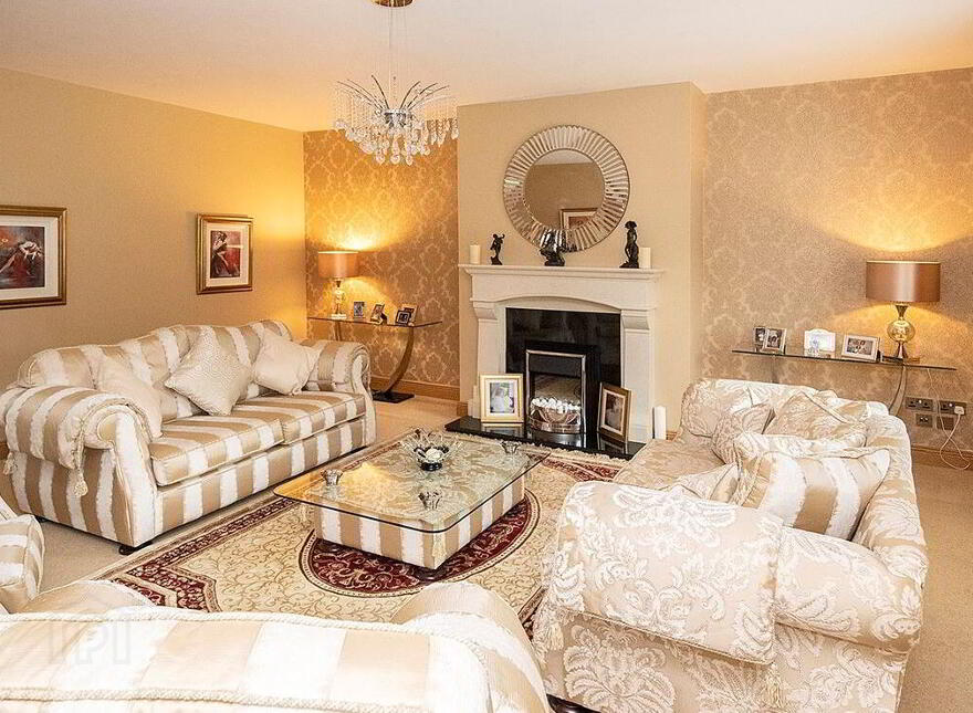 Maple Lodge, Powerstown, Clonmel, Tipperary