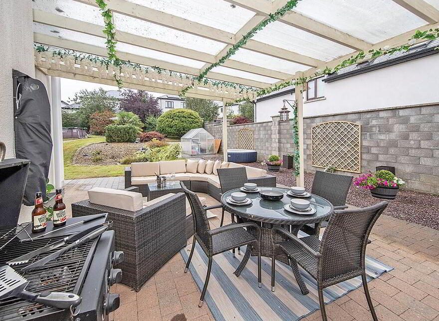 Maple Lodge, Powerstown, Clonmel, Tipperary