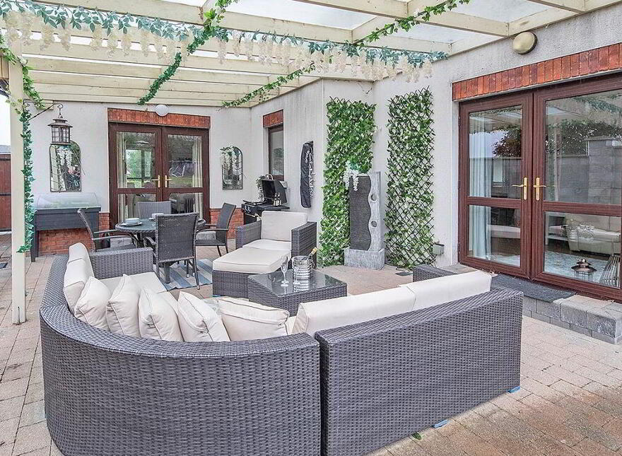 Maple Lodge, Powerstown, Clonmel, Tipperary