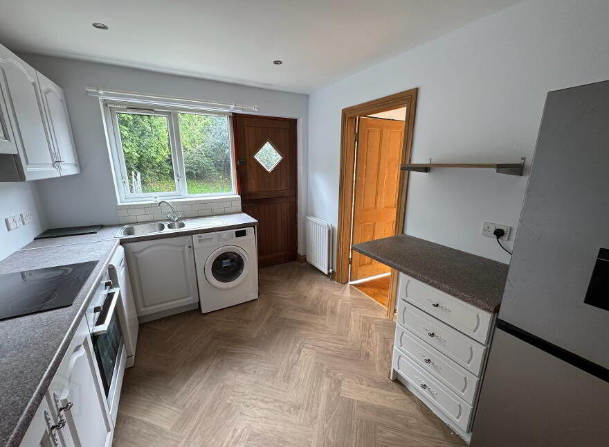 Greenwood Hill, Purdysburn Road, Belfast, BT8 6YZ