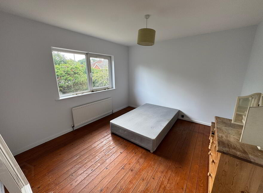 Greenwood Hill, Purdysburn Road, Belfast, BT8 6YZ