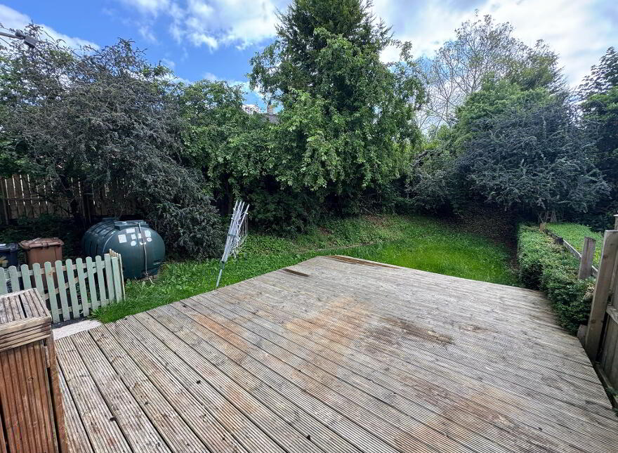Greenwood Hill, Purdysburn Road, Belfast, BT8 6YZ
