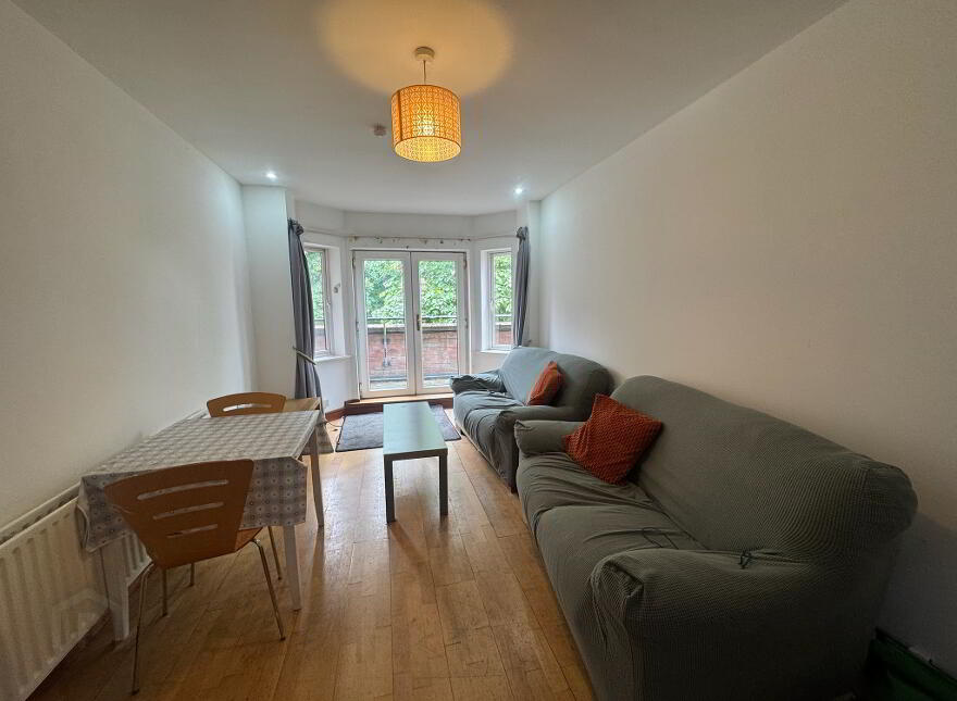 Ormeau Road, Near Delhi Street, Belfast, BT7 3GG