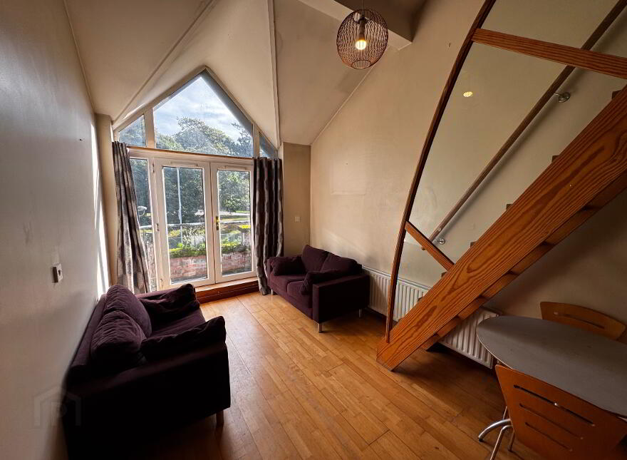 Ormeau Road, Off Delhi Street, Belfast, BT7 3GG