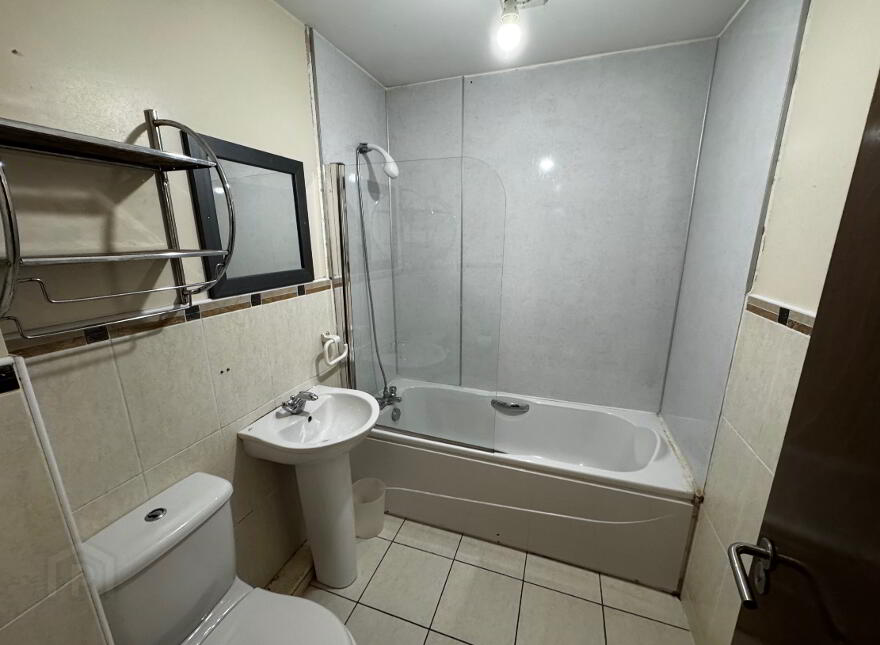 Ormeau Road, Off Delhi Street, Belfast, BT7 3GG