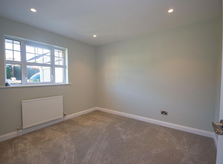 10 Pinefield Drive, Omagh, BT79 7YW