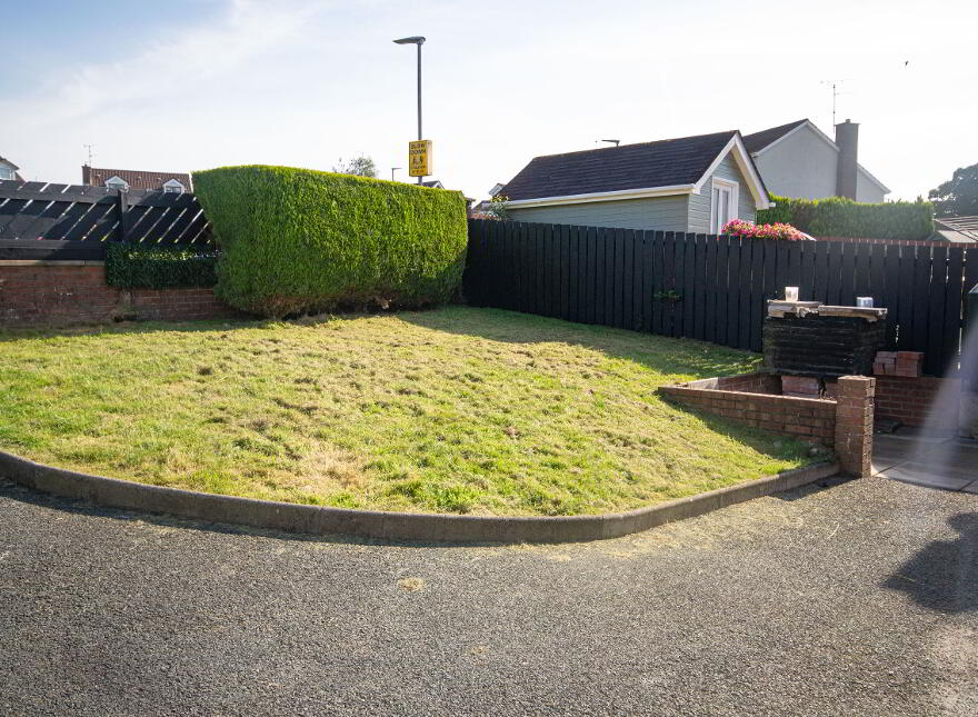 10 Pinefield Drive, Omagh, BT79 7YW