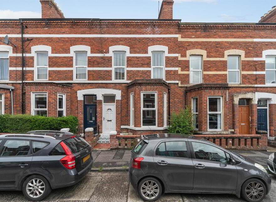 21 Haypark Avenue, Ormeau Road, Belfast, BT7 3FD photo