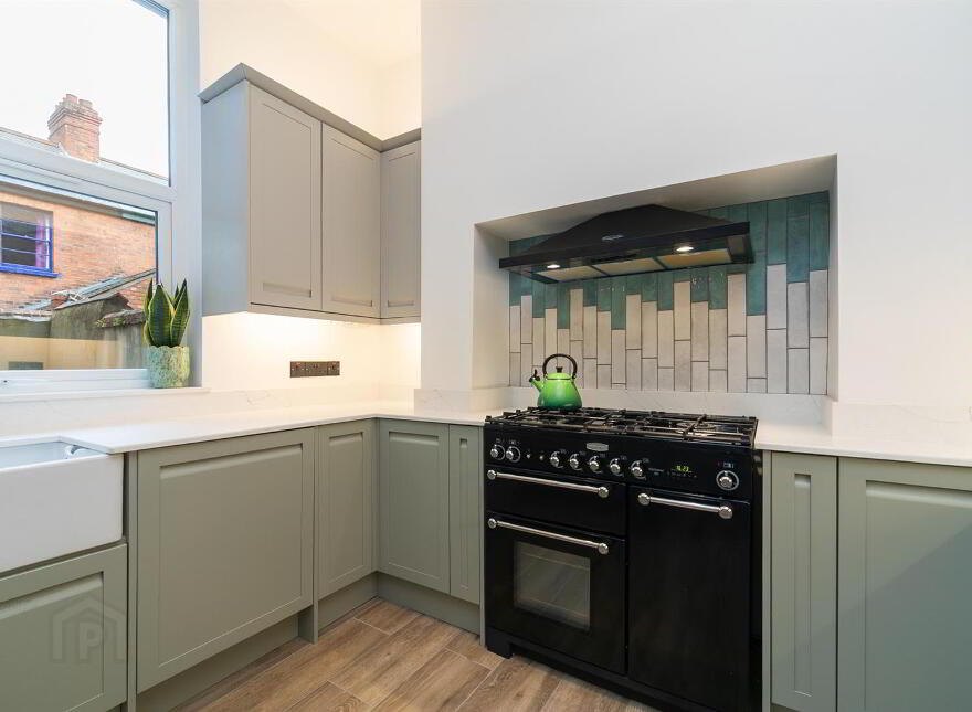 21 Haypark Avenue, Ormeau Road, Belfast, BT7 3FD