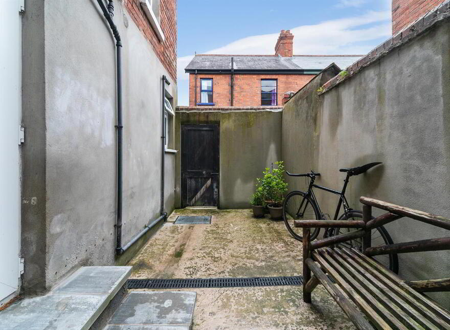 21 Haypark Avenue, Ormeau Road, Belfast, BT7 3FD