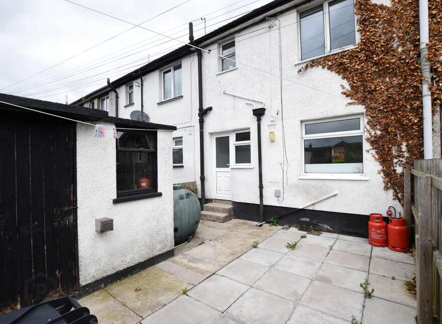 5 Steele Dickson Gardens, Portaferry, BT22 1LF