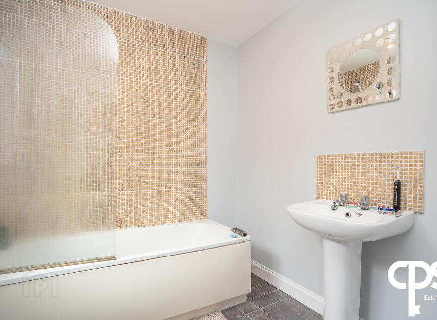 105 Walmer Street, Belfast, BT7 3ED
