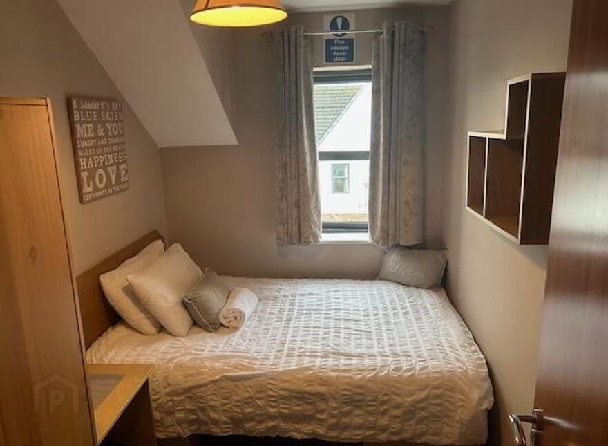 20 Montague Court( SHORT TERM Let), Portstewart, BT55 7TE