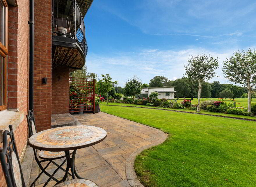 Apartment 2 53 Church Road, Newtownbreda, Belfast, BT8 7AL