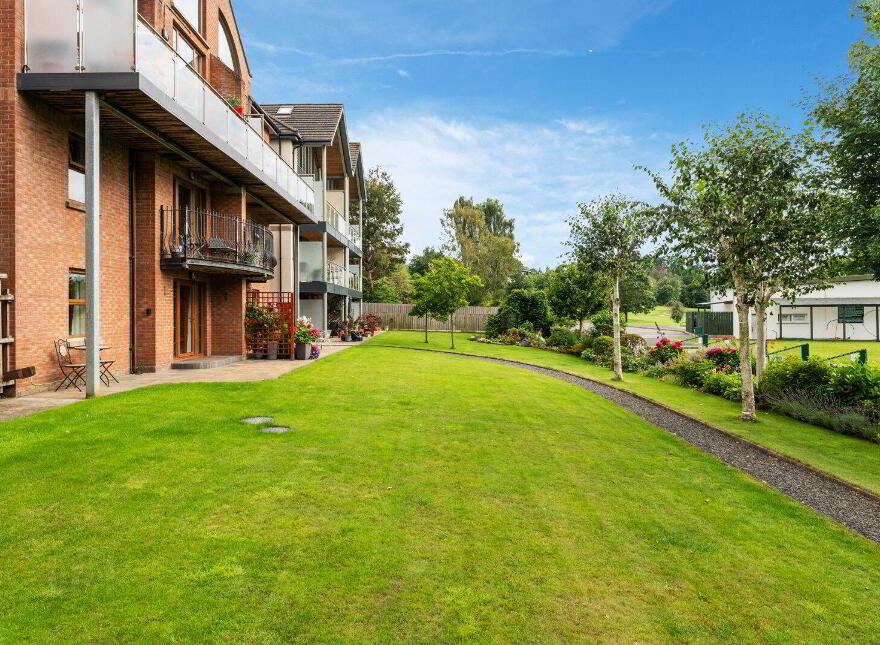 Apartment 2 53 Church Road, Newtownbreda, Belfast, BT8 7AL
