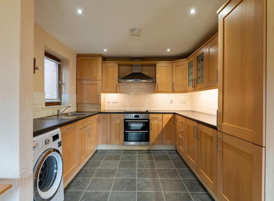 Apartment 2 53 Church Road, Newtownbreda, Belfast, BT8 7AL